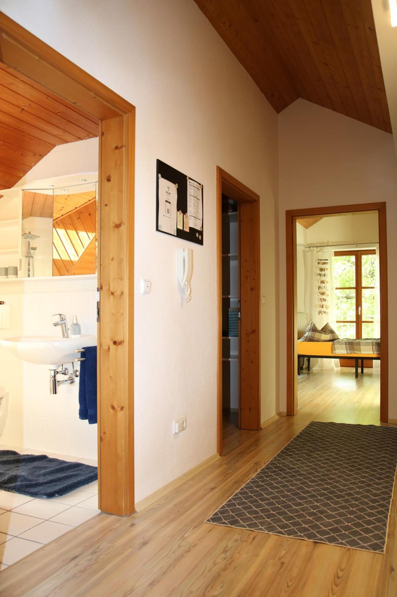 Ferienwohnung - Dachgeschoss Schmuckstueck Вольнцах Экстерьер фото